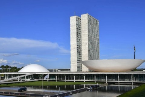 Oposição adia pedido de instalação da CPMI do INSS