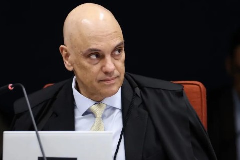 Moraes falta à audiência de comissão do Senado e senadores criticam