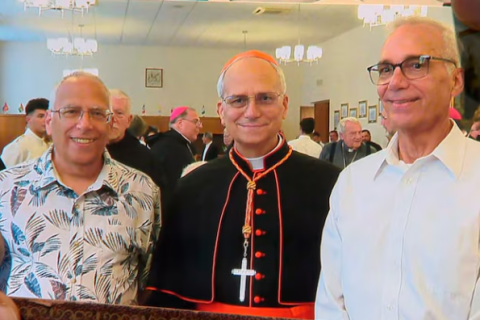 Papa Leão XIV “será um segundo papa Francisco”, diz irmão do novo pontífice