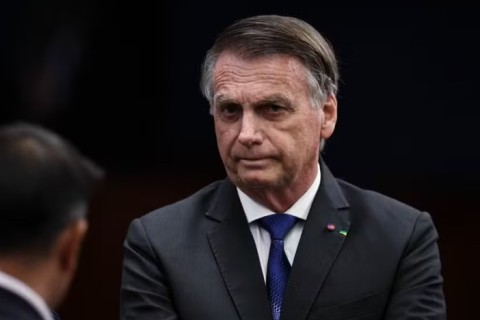 STF forma maioria para condenar Bolsonaro e 7 réus por todos os crimes da trama golpista