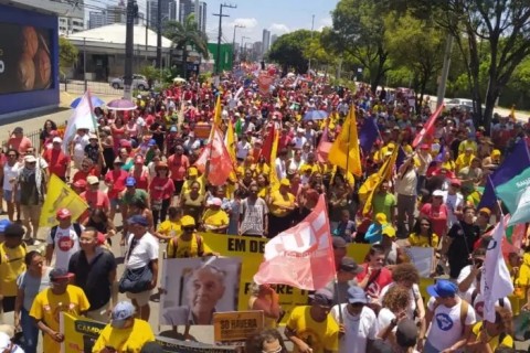 Multidões ocupam capitais contra anistia e PEC da Blindagem