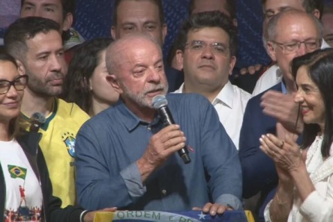 Lula supera próprio recorde e recebe 64,2 milhões de votos na reeleição