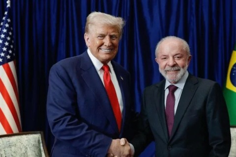 Lula e Trump realizam primeira reunião presencial na Malásia e discutem relações comerciais