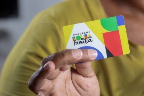 Presidentes de entidades envolvidas em fraude do INSS eram cadastrados no Bolsa Família