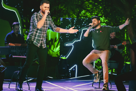 Zé Neto e Cristiano lançam álbum celebrando 10 anos de carreira